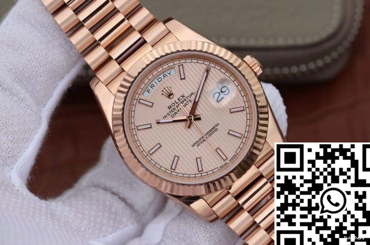 228235 Rosegold II Date Day Factory Dial 40mm EW Rolex 0429